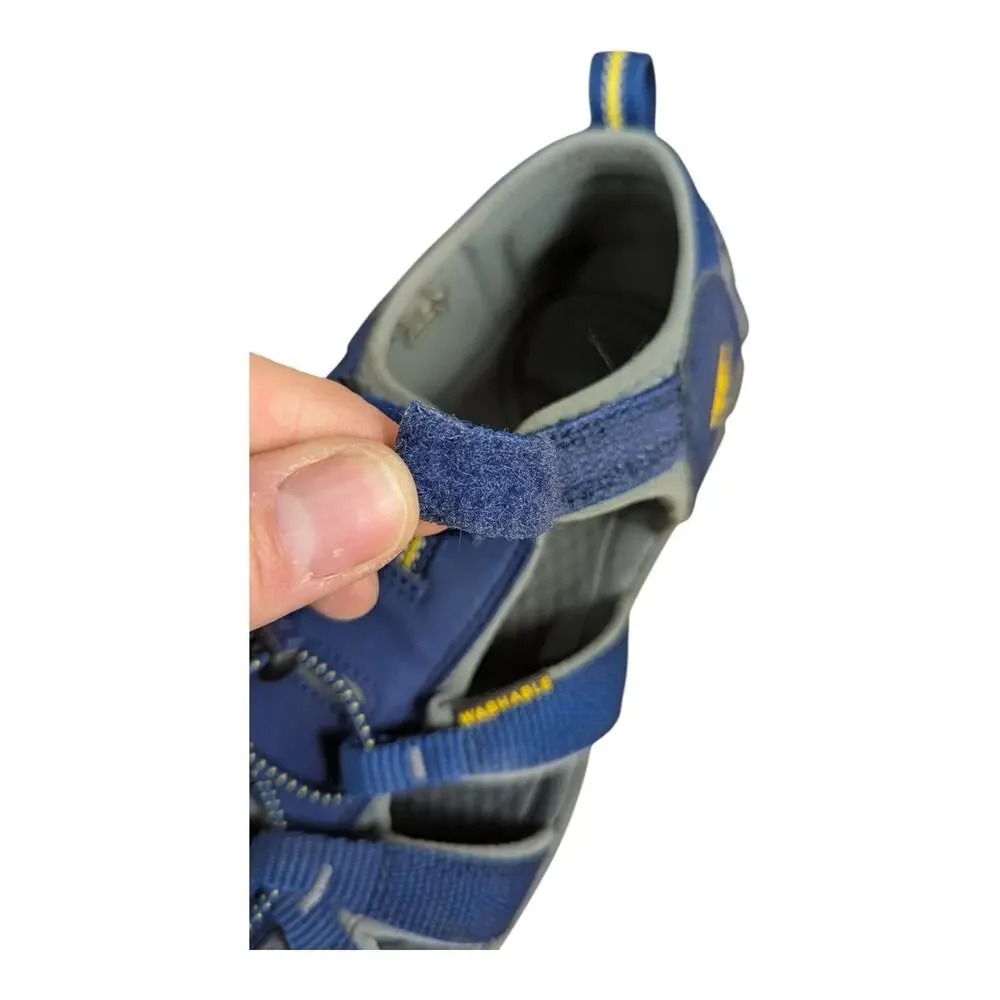 Keen Newport H2 Blue Closed Toe Adjustable Strap Hiking Mens Sandals sz 6 Youth